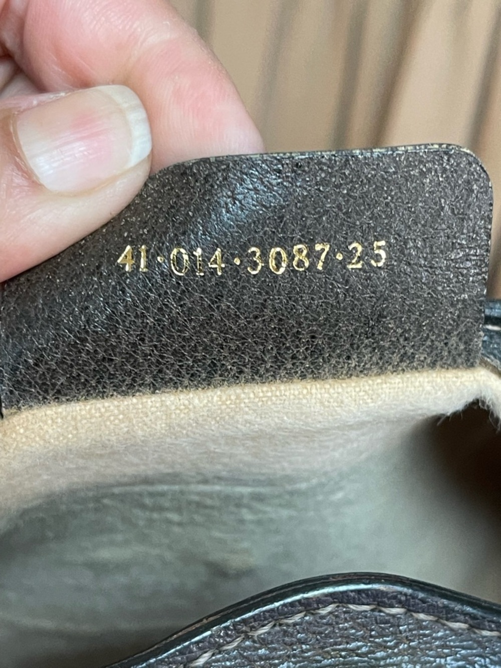 Authentic Gucci vintage web sherry line crossbody bag 41.014.3087.25 - Picture 9 of 9